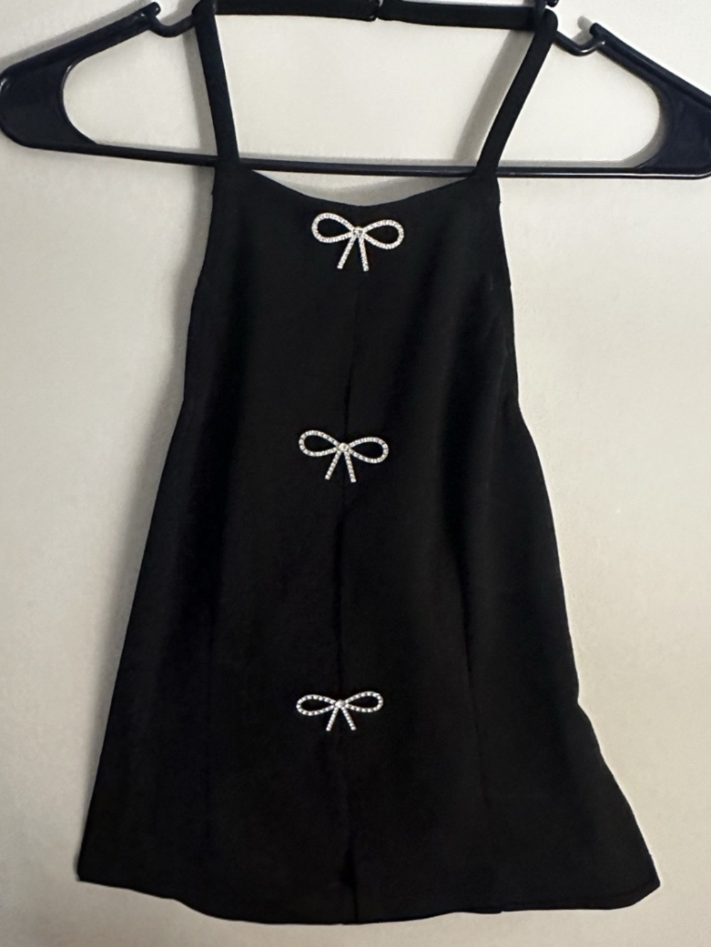 Halter Top - Picture 5 of 9